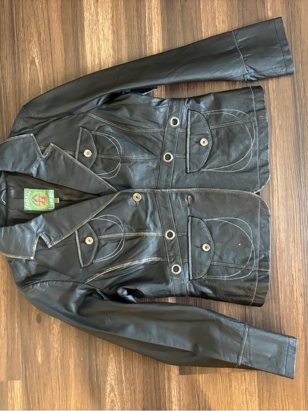 Women's Black Leather Button-Front Blazer - Picture 16 of 16